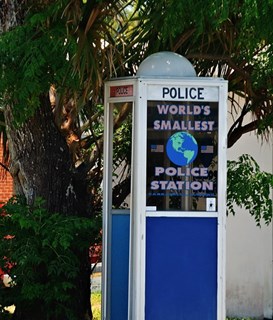 FLORIDATRAVELER SMALLEST POLICE STATION