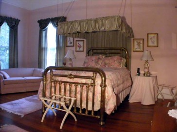 floridatraveler gadsden quincy-allisonINT