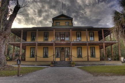 floridatraveler koreshan hall1