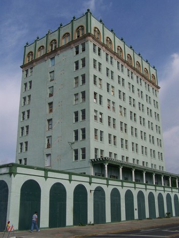 lake-wales-dixie-hotel