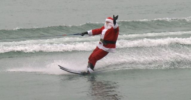 floridatraveler santa on water skis