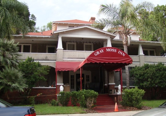 FLORIDATRAVELER pasco dadec grey moss inn front