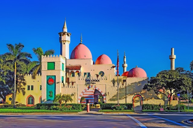 floridatraveler OPA LOCKA CITY HALL