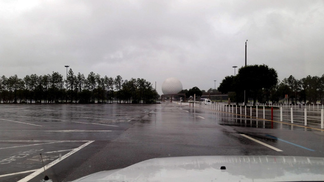 floridatraveler hurricane means empty epcot