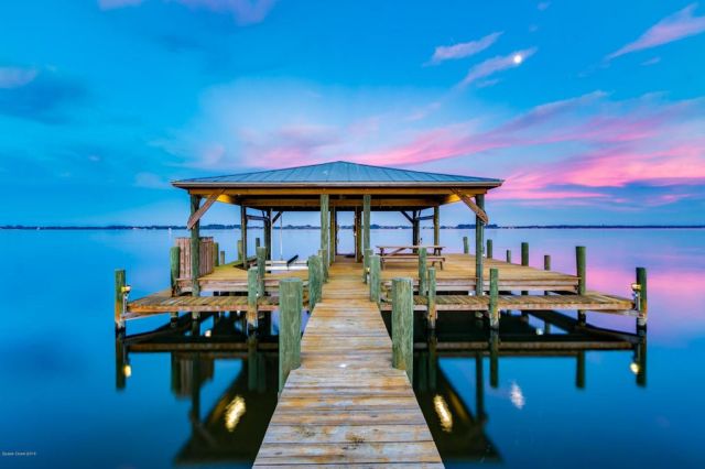 FLORIDATRAVELER Melbourne riverside